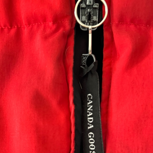 Canada Goose 3035L Mystique Red size XS woman Long parka with fur - Picture 10 of 16